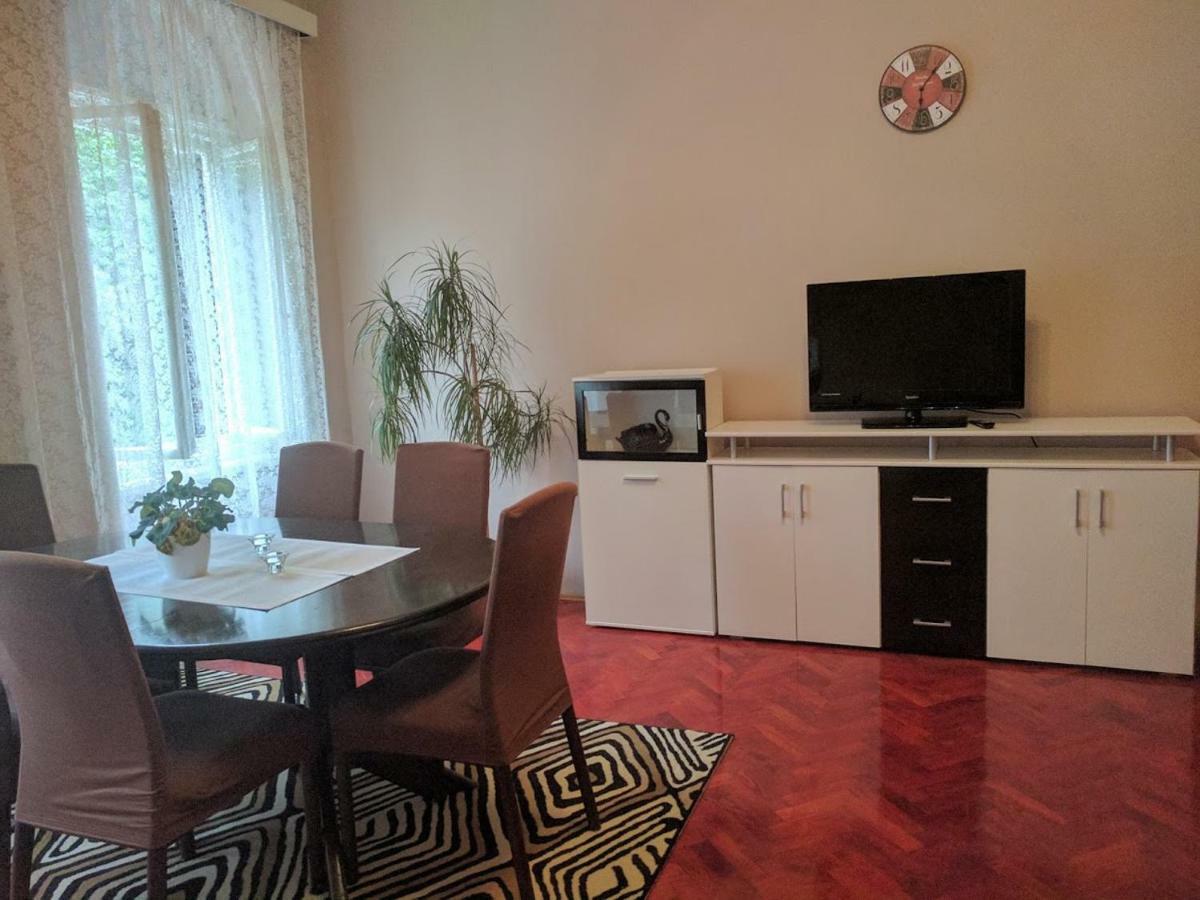 Apartman Prvi Red Do Mora Crikvenica Bagian luar foto