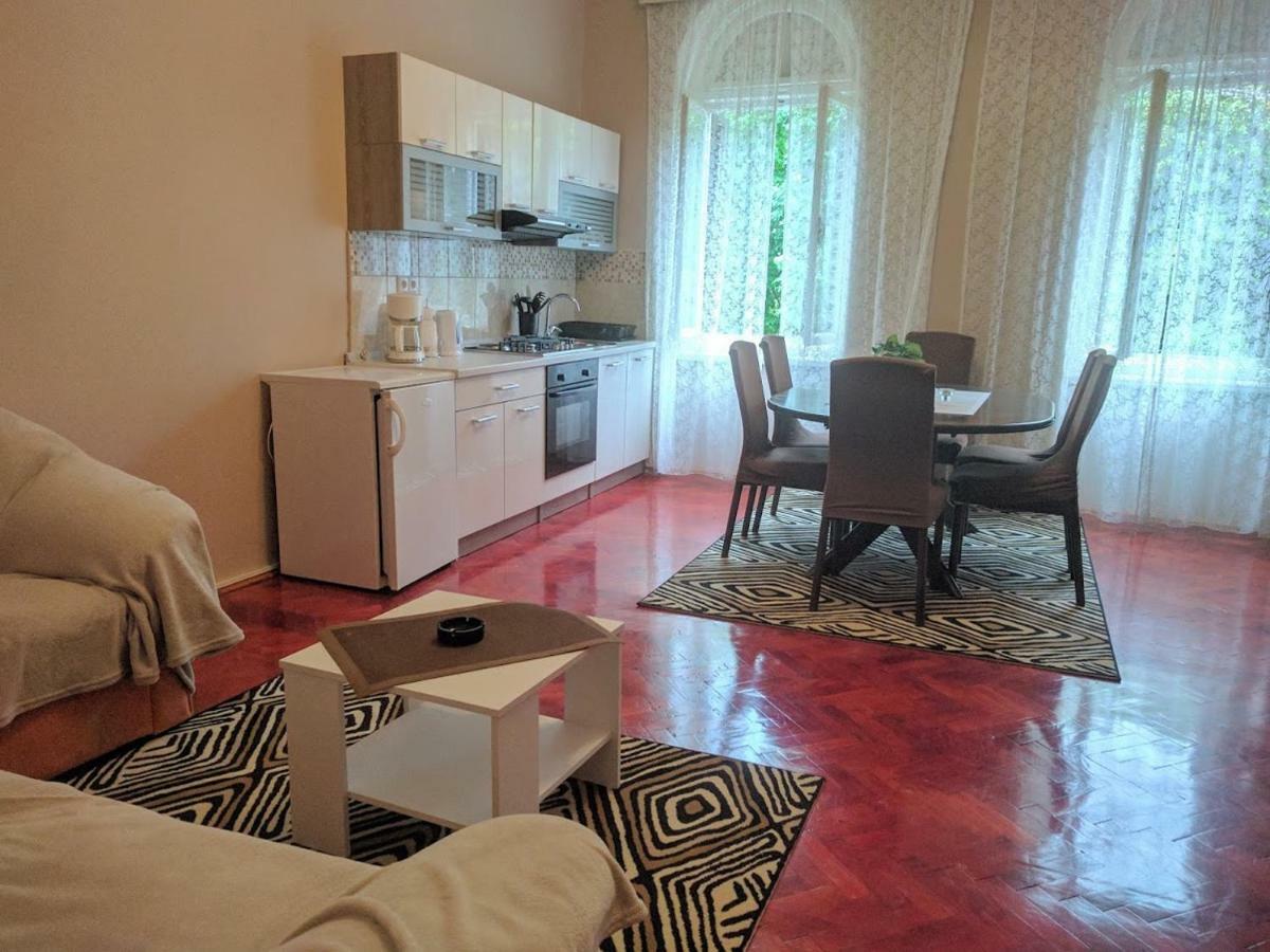 Apartman Prvi Red Do Mora Crikvenica Bagian luar foto